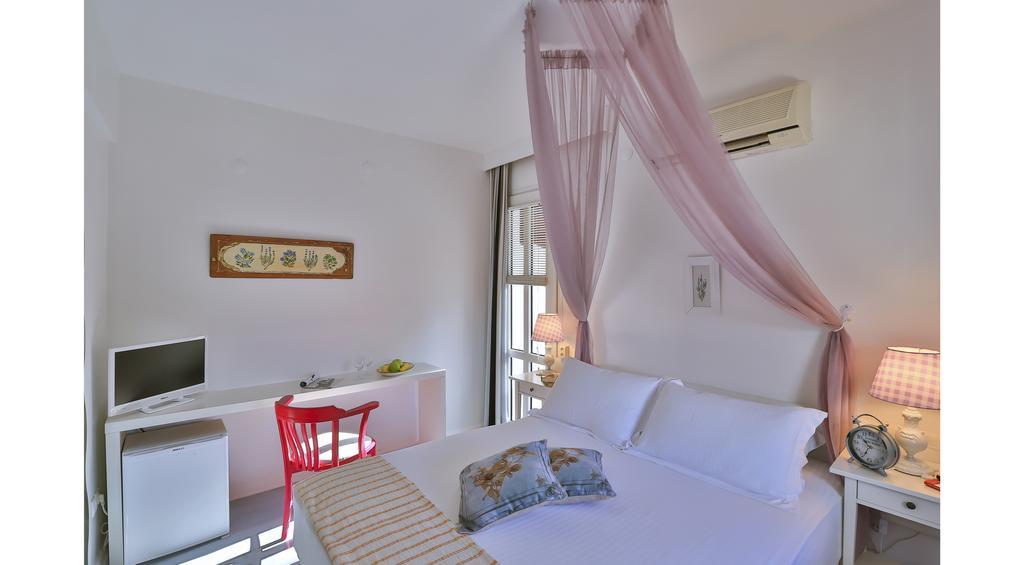 Palas Ilica Çeşme Exterior foto