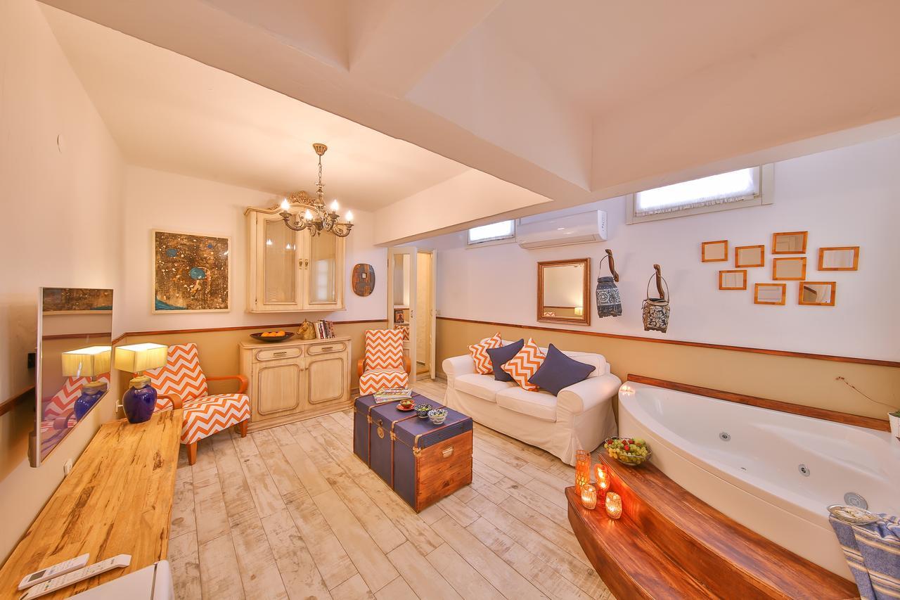 Palas Ilica Çeşme Exterior foto
